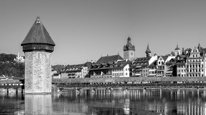 Black & White Black & White